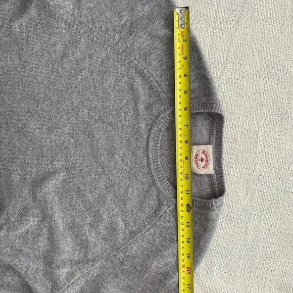 BROOKS Brothers Red Wool 100% Lambswool  Crewneck Sweater Size L - Picture 7 of 8